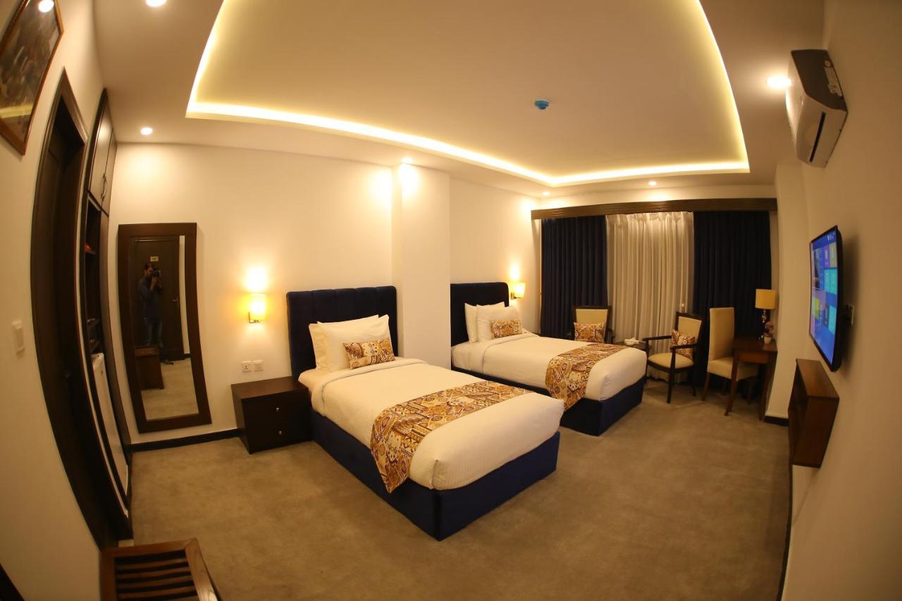 Grand Mongolia Hotel Rawalpindi Exterior foto